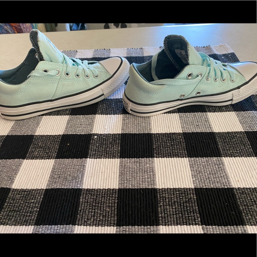 Converse Allstar women size 6.5 Aqua/lt blue